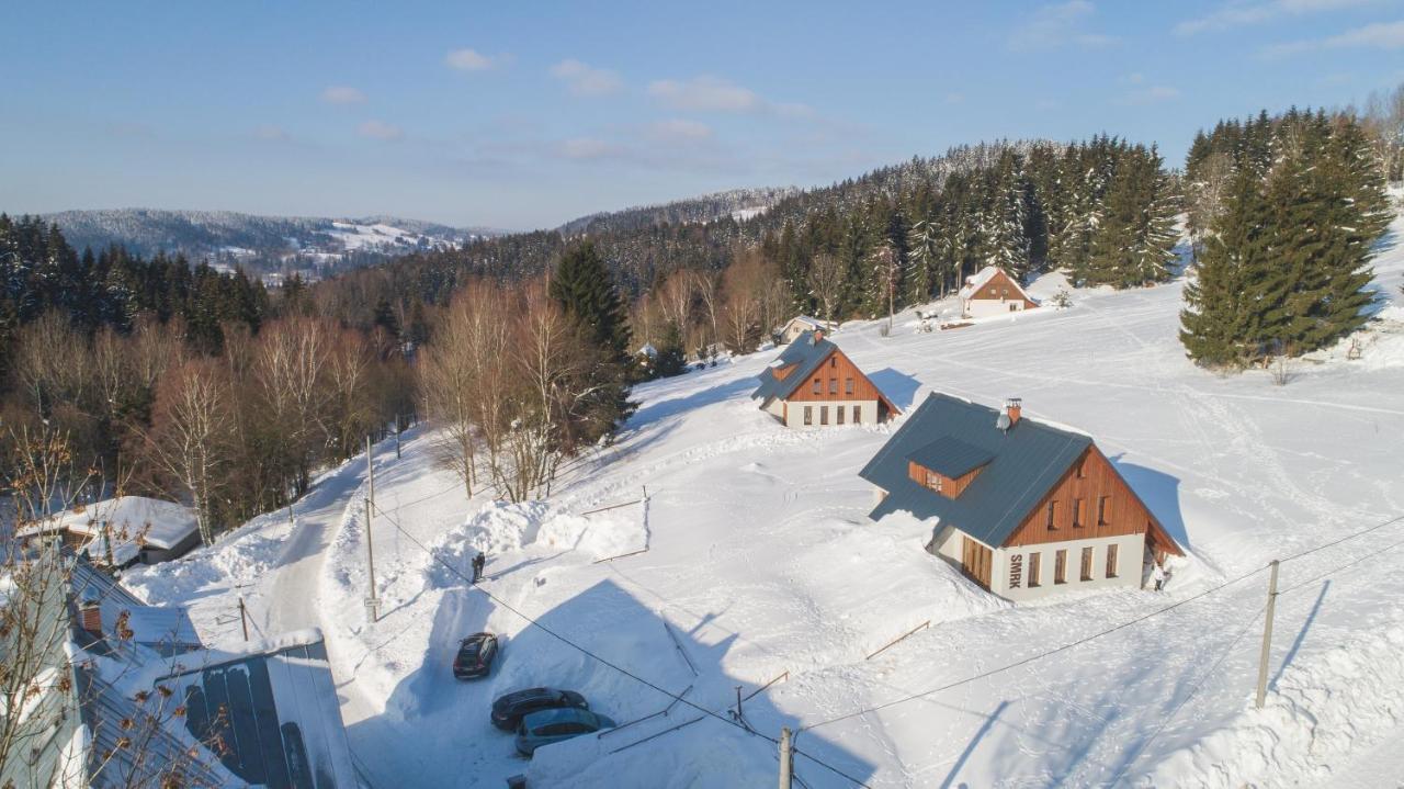 Apartment Loucky Janov nad Nisou Eksteriør bilde